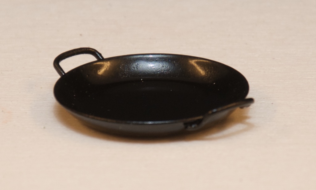 Servierpfanne schwarz