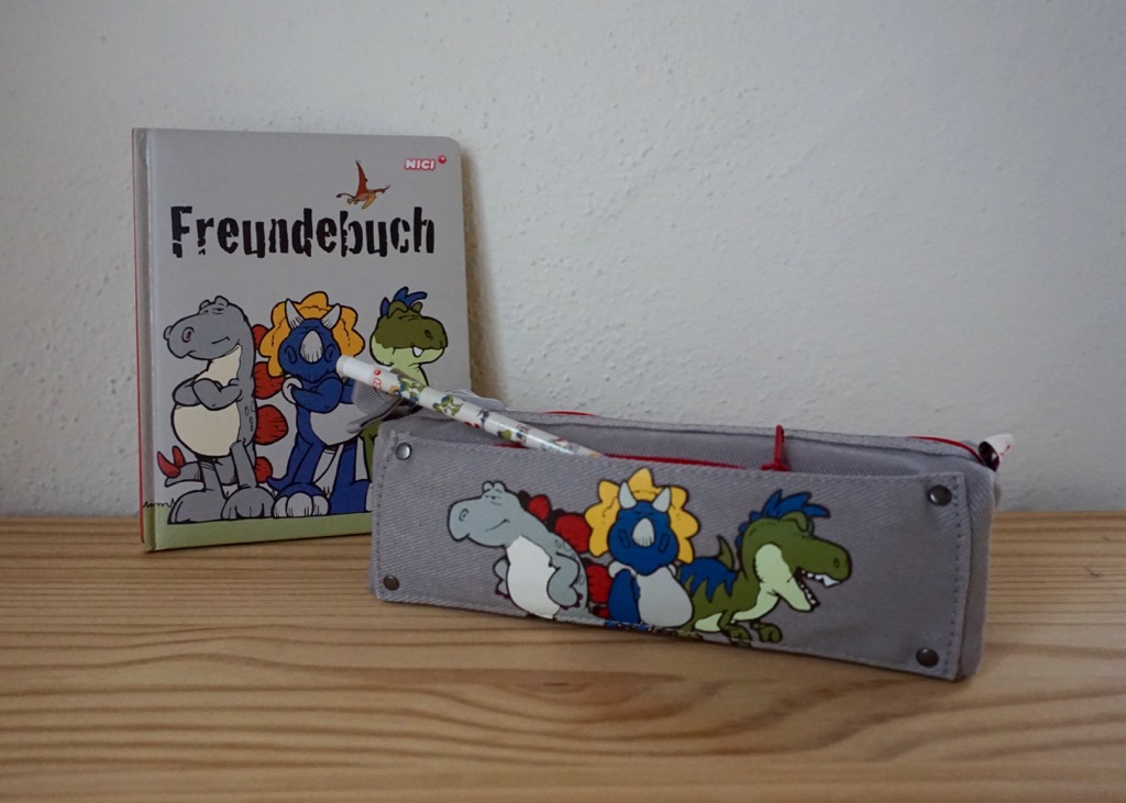 "Dino"-Artikel