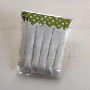Zuckersticks mit Herz mit weissen Herzli - Herz vert