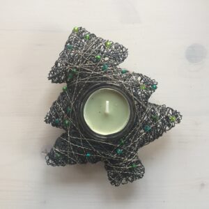 Tannenbaum schwarz klein, Kerze grün