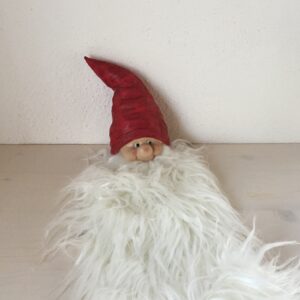 Wichtel mit langem Bart, Kantenhocker
