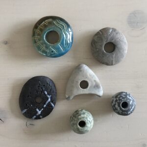 Keramik-Grosslochperlen, Bohrung 6 - 13 mm