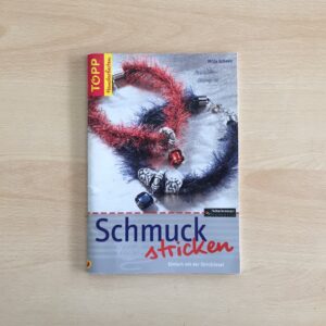 Schmuck stricken