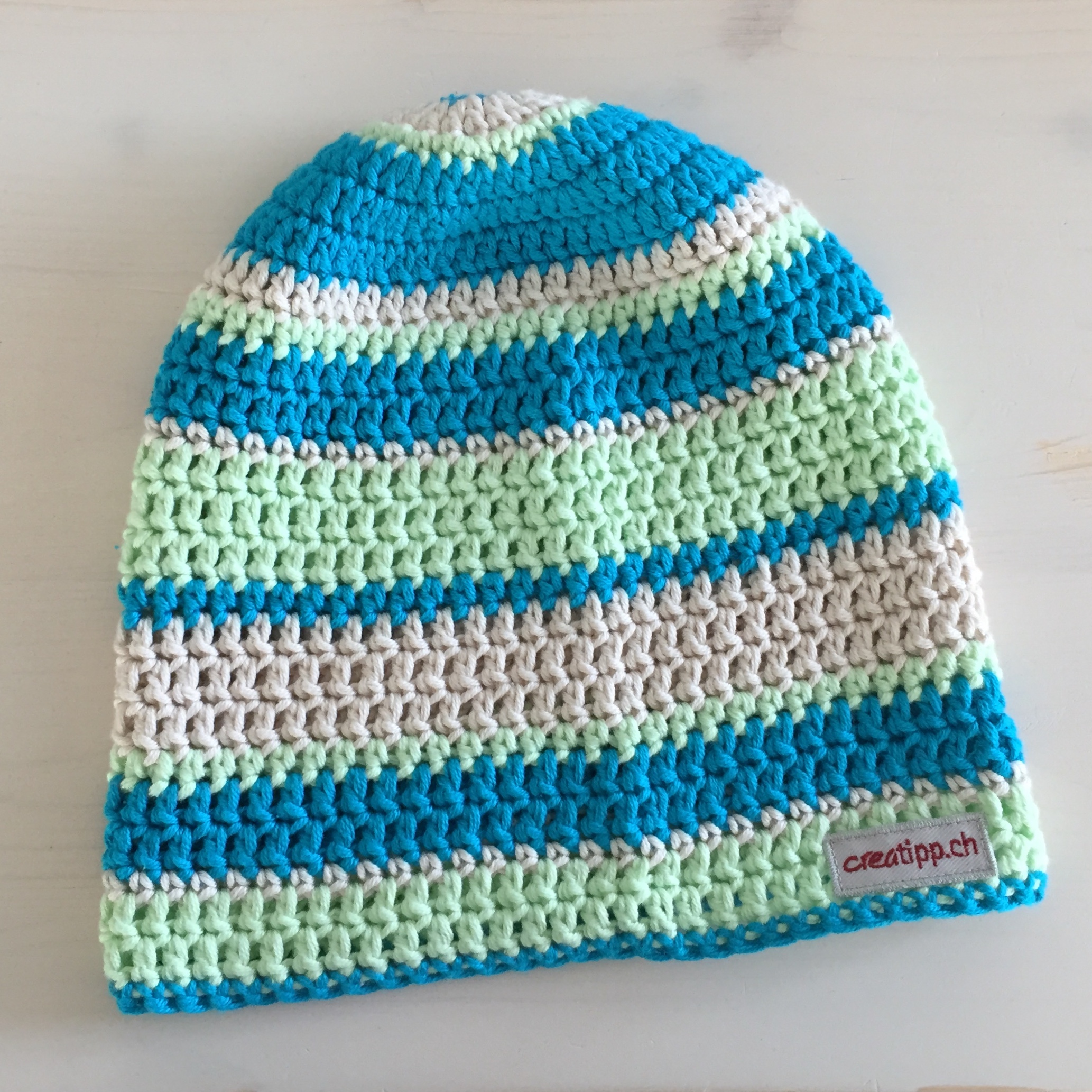 Beanie dreifarbig (türkis, mint, natur)